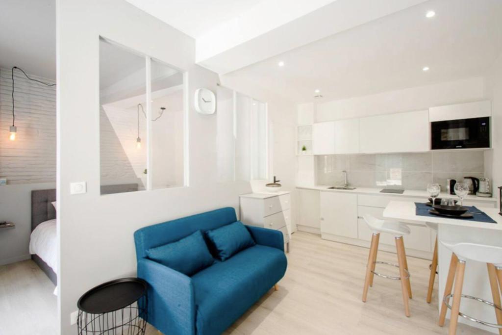 Quartier48 - 2 Stadtapartments oder das ganze Haus bis 9 Personen 98527 Suhl