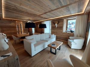 Appartements Quartz-Montblanc 79 Rue Whymper 74400 Chamonix-Mont-Blanc Rhône-Alpes