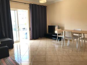 Appartements Rei Apartment Av Sá Carneiro Edf Rei III 1 L 8125-124 Quarteira Algarve