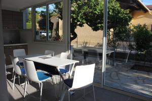 Appartements RESIDENCE INAYA 312 Avenue Joseph Raynaud 83140 Six-Fours-les-Plages Provence-Alpes-Côte d\'Azur