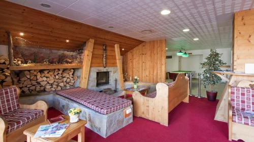 Résidence Labellemontagne Rochebrune LE VALLON****