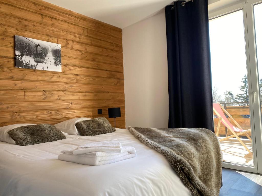 Appartements Résidence les 3 Sommets Le Col de Porte 555 route du Charmant Som 38700 Sarcenas
