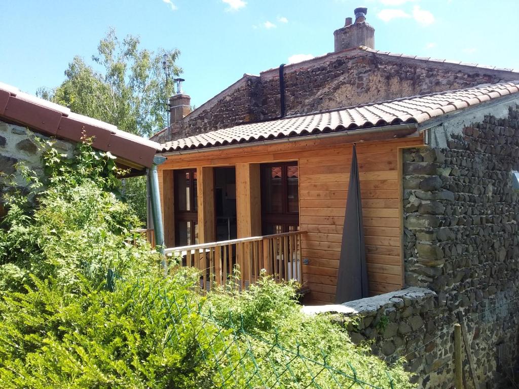 Residence Les Chalets d'Aurouze - maeva Home 05250 La Joue du Loup