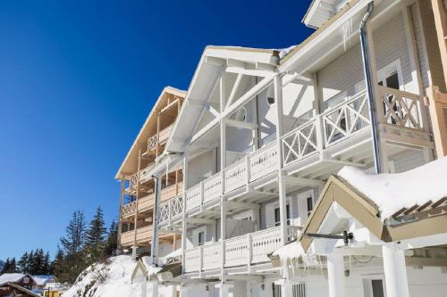 Residence Les Châteaux de Crans - maeva Home