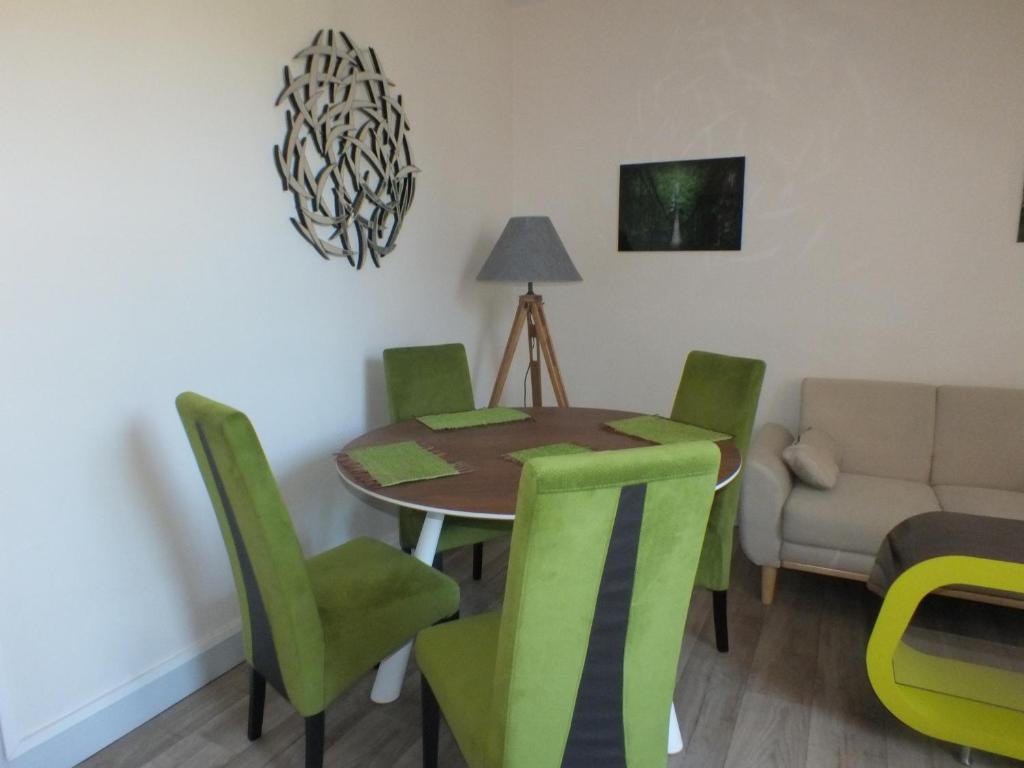 Appartements Residence Mifaly 8 Rue du Maréchal Joffre 36000 Châteauroux