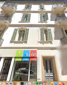 Appartements Résidence Montaigne - Luxurious - 350m Palais - LRA Cannes 5 Rue Montaigne 06400 Cannes Provence-Alpes-Côte d\'Azur