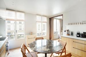 Residence New and Luxurious apartment in the center of Paris Hauteville