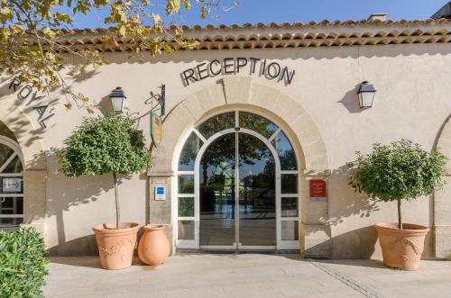 Residence Pont Royal en Provence - maeva Home