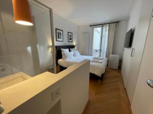 Appartements RESIDENCES HARCOURT - Ile Saint Louis - PARIS 8 Rue Jean du Bellay 75004 Paris Île-de-France