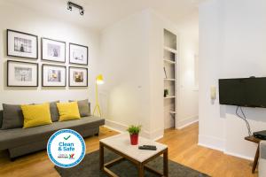 Restauradores by Central Hill Apartments