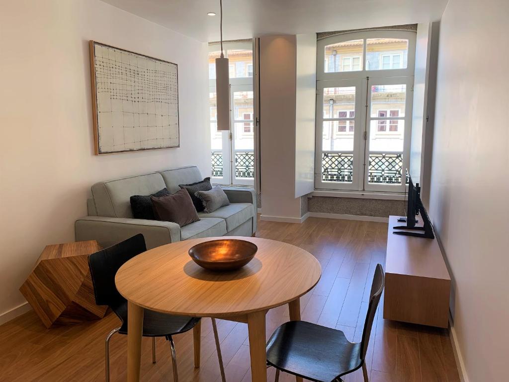 RIBEIRA OPORTO APARTMENT (NEW) Rua Ferreira Borges, 76 5 Traseiras, 4050-252 Porto