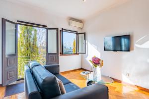 Riverside City Centre Apartments