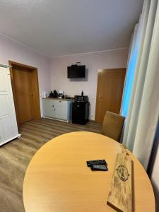 Appartements Rooms4ring Privatzimmer am Nürburgring 4 Neuer Weg 53518 Quiddelbach Rhénanie-Palatinat