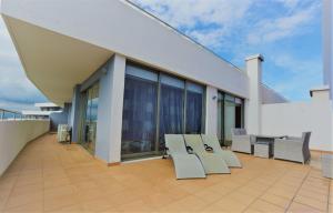 Ruby Red & Atlantic Blue Apartments in Oceano Atlantico
