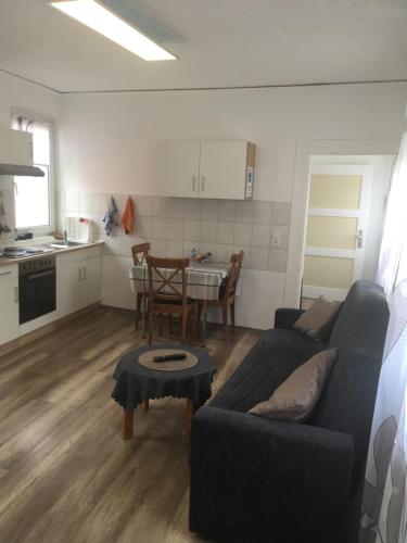 Sam Apartments