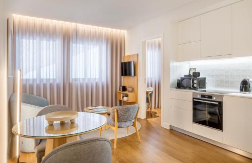 Santa Catarina Portrait Apartments, by Oporto Collection