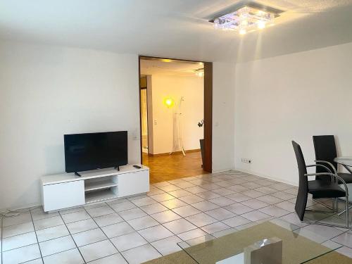 Schöne Wohnung mit Parkplatz