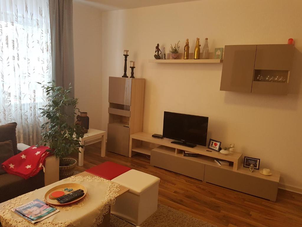 Appartements Schöne Wohnungen in Essen Otmarstraße 15-21 1 OG lungs Nr.1 45131 Essen