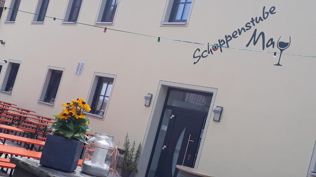 Schoppenstube May 35 Hauptstraße, 97215 Weigenheim