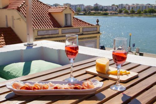 Seixal Bay Apartments