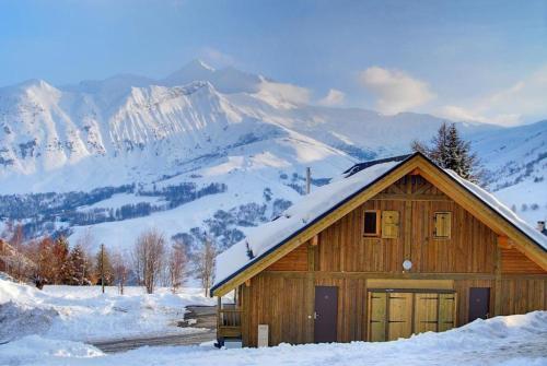 Skissim Classic - Les Chalets de la Fontaine du Roi 3 stars