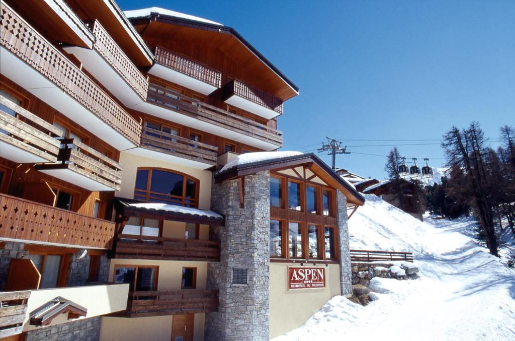 Skissim Premium - Résidence Aspen 4* by Travelski Plagne Villages, La Plagne, 73210 Mâcot La Plagne