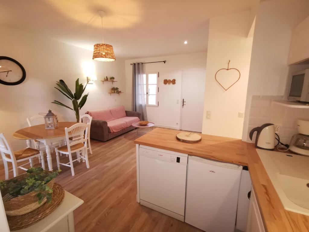 Skissim Premium - Résidence Les Chalets d'Edelweiss 4* by Travelski