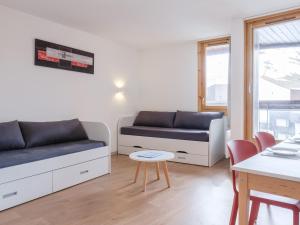 Skissim Select Residence Les Lys by Travelski
