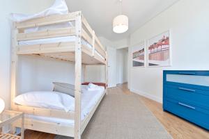 Sleep in Centre