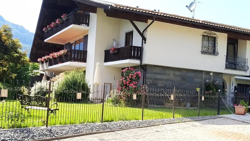 Speckhaus Ferienwohnungen Im Speck 7, 83324 Ruhpolding