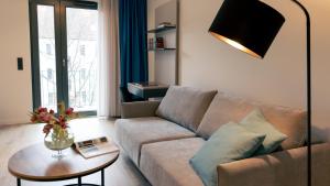 SPREEblau azur mit eigenem Balkon