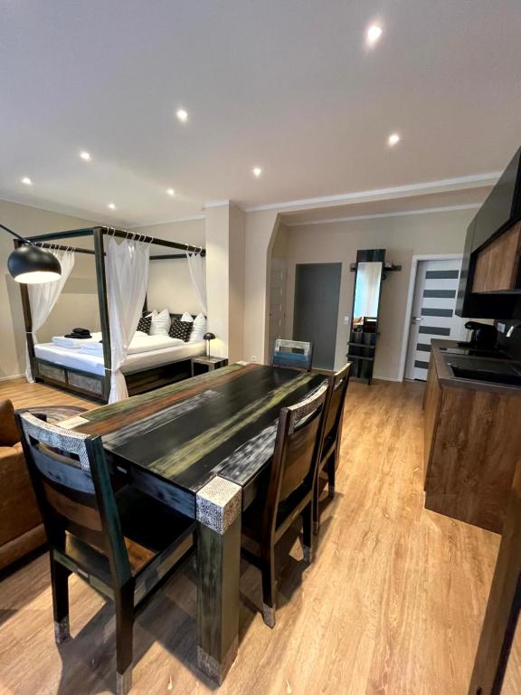 Stadtvilla Apartments Ferienwohnungen Weinsberg 6 Hauptstraße, 74189 Weinsberg