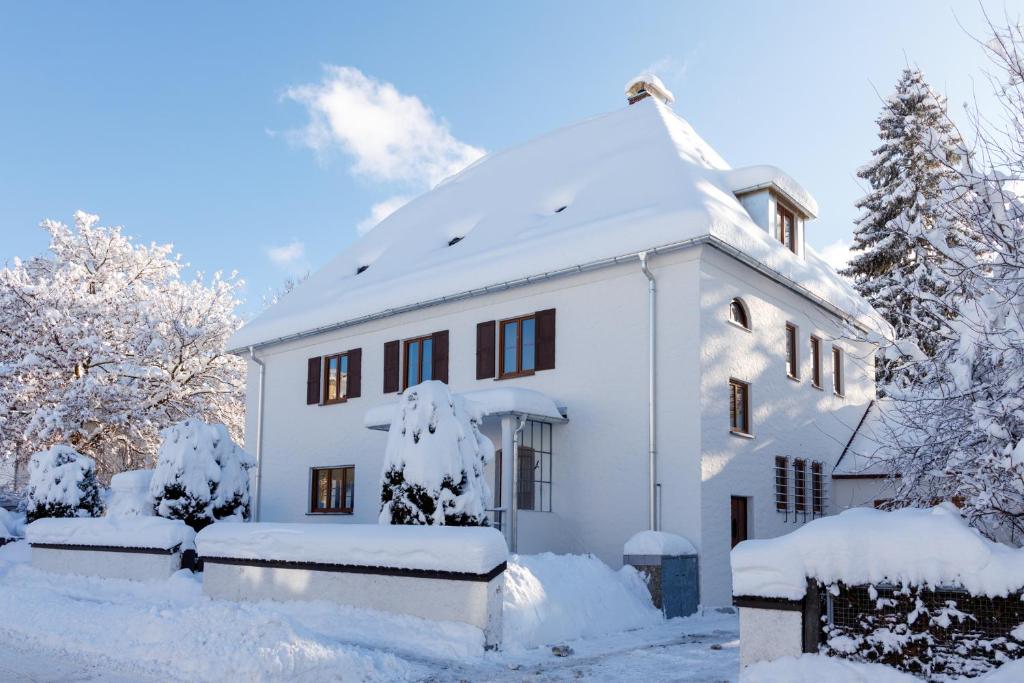 Stadtvilla Falkenstein 3 Dr.-Samer-Straße, 87629 Füssen