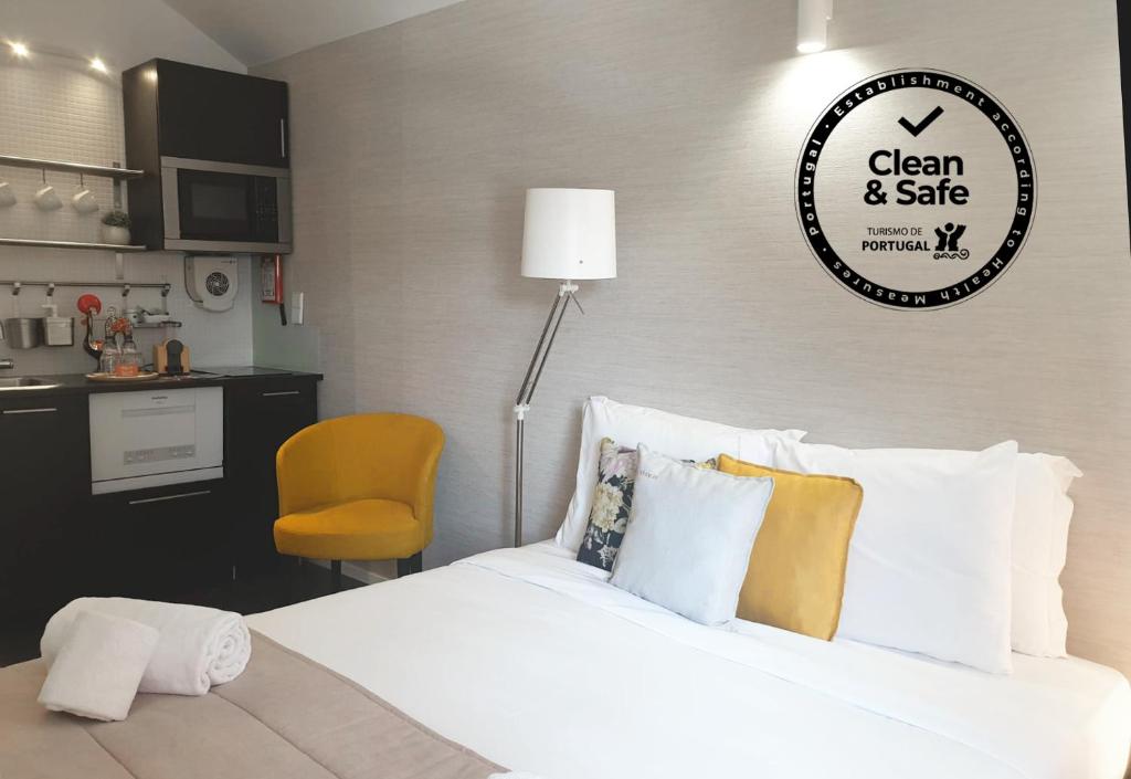 Stay in Apartments Ribeira 24 Viela Buraco, 24, 4050-149 Porto