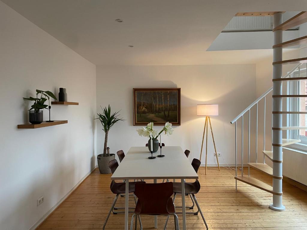 Stilvolle Apartments auf dem Weingut Schätzel Oberdorfstraße 34, 55283 Nierstein