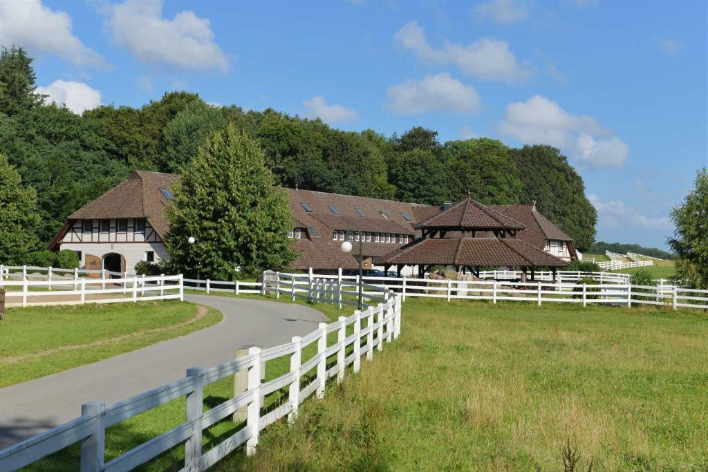 STöRTEBEKER APPARTEMENTS - \ Parkstrasse 16, 18528 Ralswiek