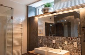 StrandBerg's Auberge Chalet Residences