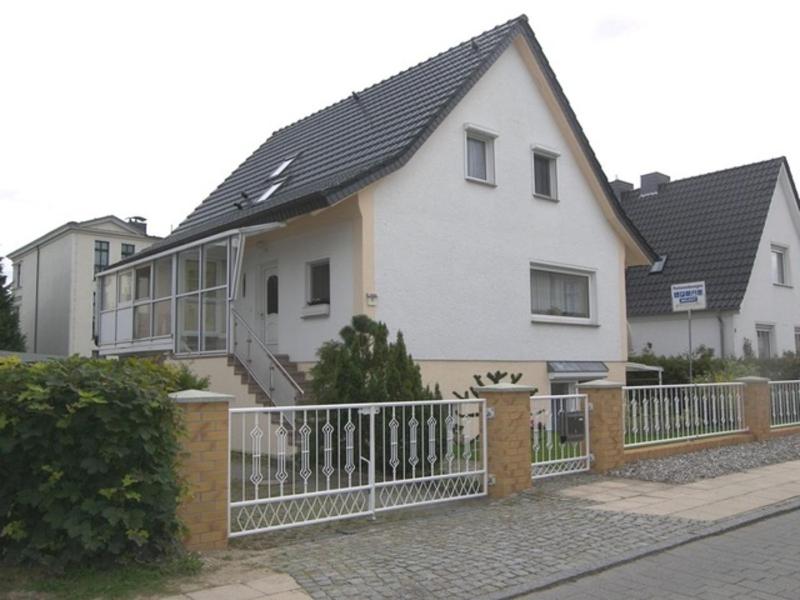 Appartements strandnahe Ferienwohnungen Neue Dünenstr. 01 17419 Ahlbeck