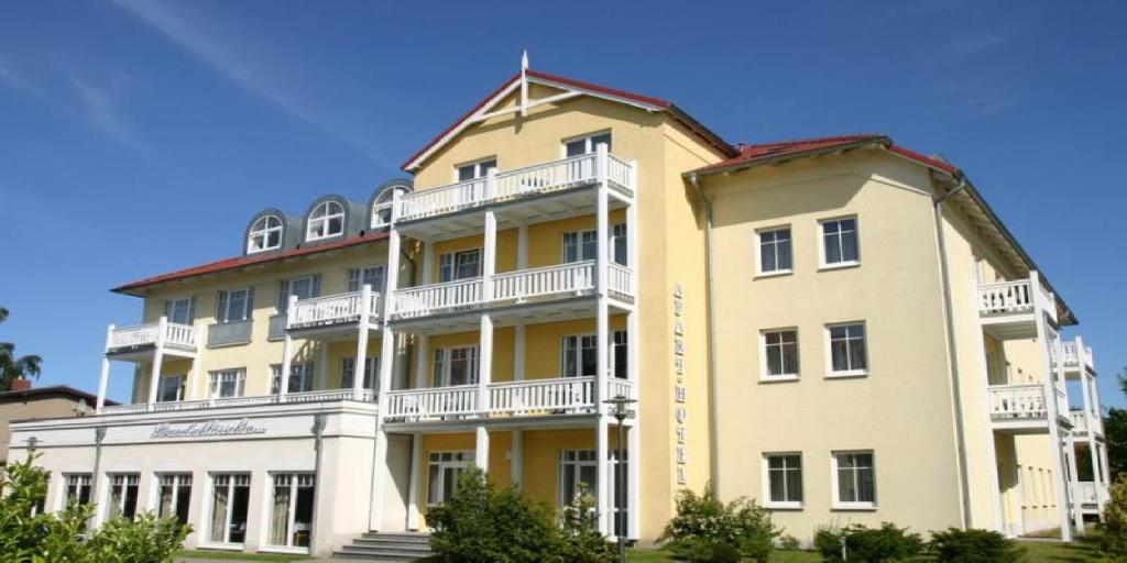 Appartements Strandschlösschen Hermannstr. 13 18225 Kühlungsborn