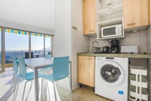 Studio fonctionnel vue marina