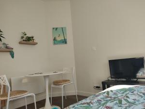 Studio indépendant au calme