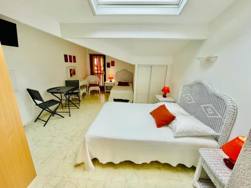 Studio mansardé climatisé les roseaux