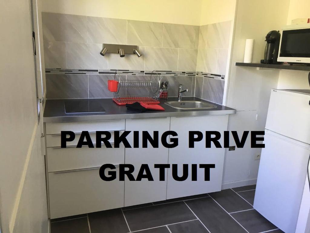 Studio Richelieu 1 et son parking privé n° 250, 5ème étage 12 Rue Richelieu, 69100 Villeurbanne