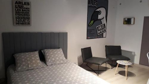 Studio typique et cosy climatise.