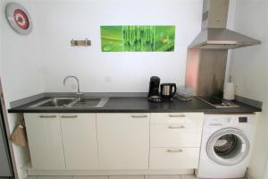 Studio vue sur la Marina
