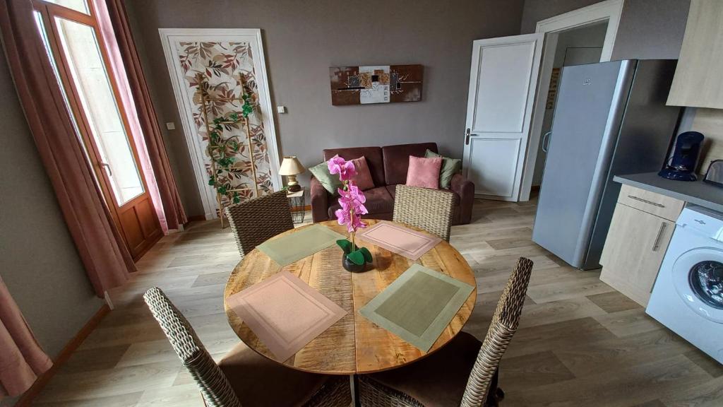 STUDIOS ET APPARTEMENTS EN CENTRE VILLE Boulogne sur mer 42 Rue Charles Butor, 62200 Boulogne-sur-Mer