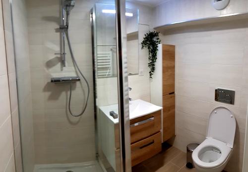 STUDIOS La Varenne Saint Maur entre PARIS ET DISNEYLAND