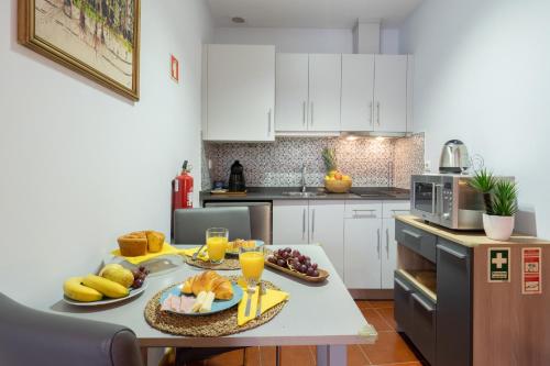 Stylish Adorable Flat in Gaia