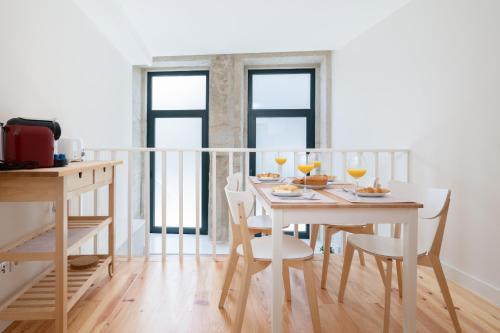 Stylish Peaceful Mezzanine Flat