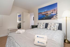 Stylish Peaceful Mezzanine Flat